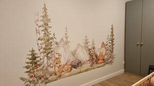 Drukarka ścienna – jak przygotować powierzchnię do druku krok po kroku